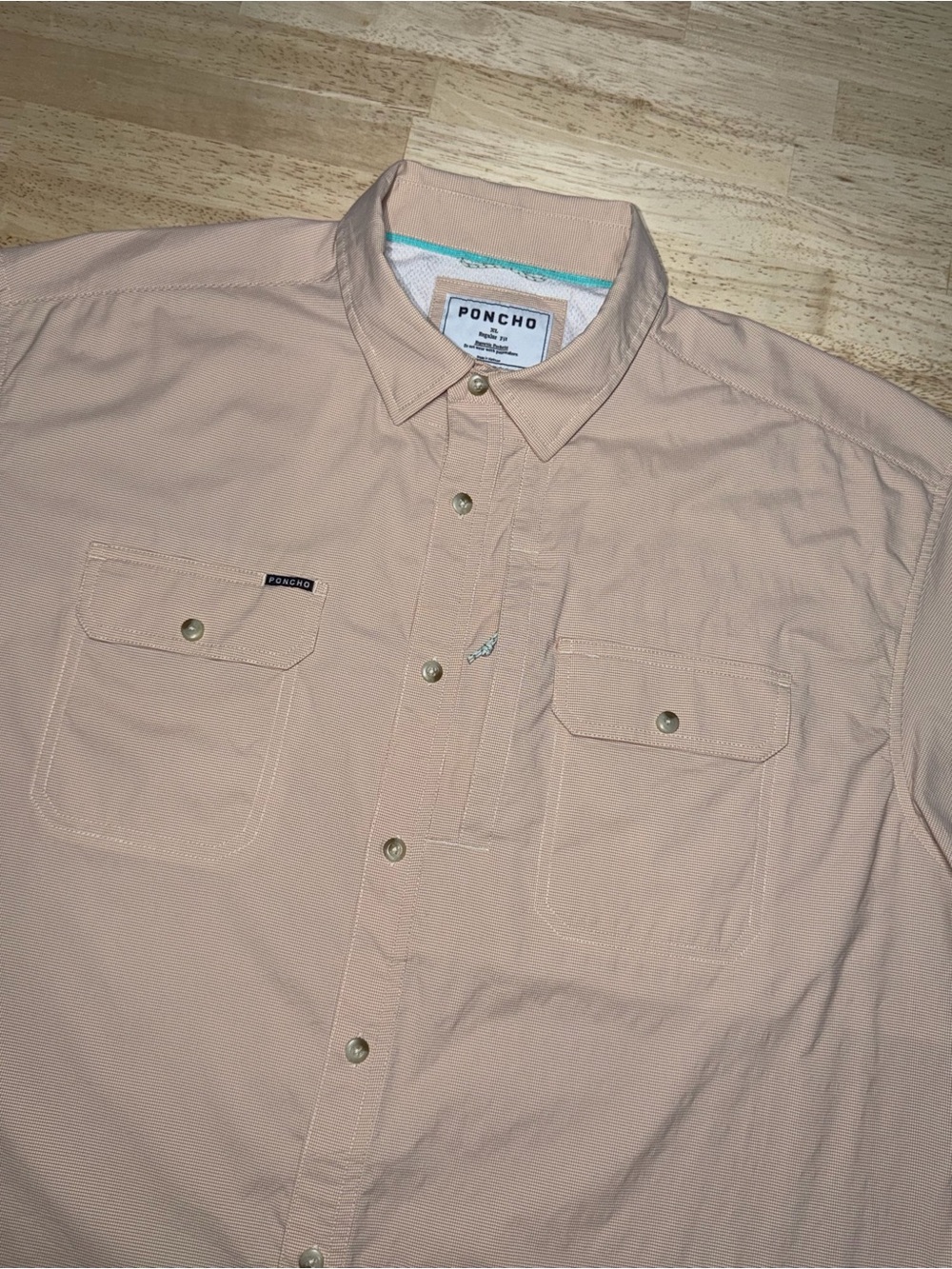 Poncho Outdoors Vented Button Down Orange Shirt Men’s XL Fishing Magnetic